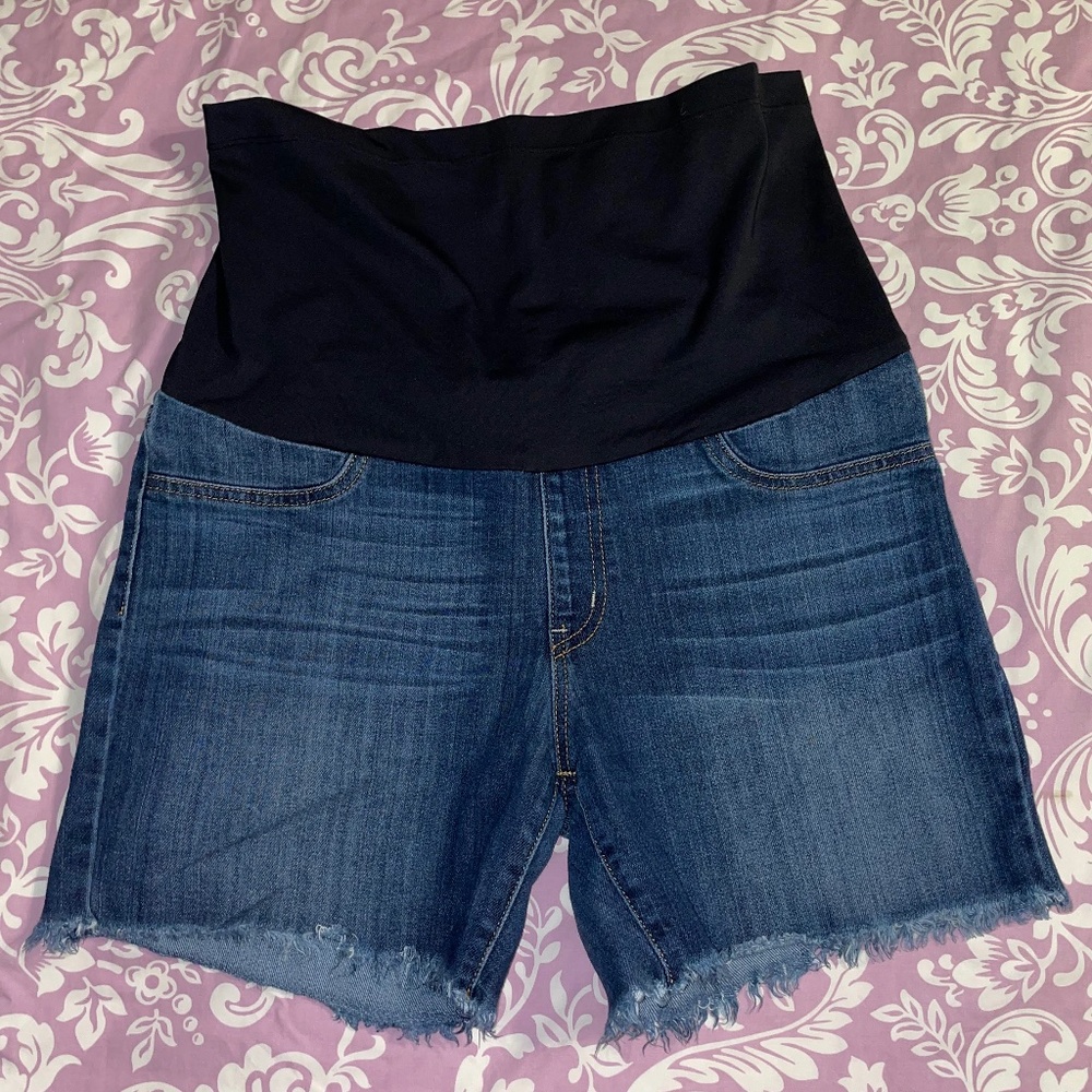 JustBlack Maternity Jean Shorts Size 31